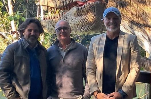 Dino Parque já atrai turistas estrangeiros