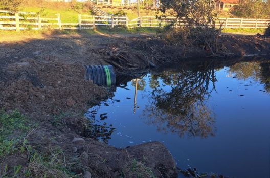Defesa Civil e Samae realizam melhorias em drenagem na Lagoa da Serra