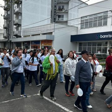 Caminhada Passos que Transformam reforça prevenção às drogas