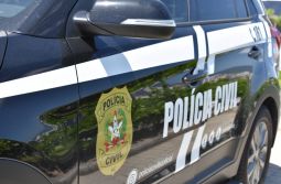 Polícia Civil e Receita Federal realizam fiscalização no Centro de Distribuição dos C...