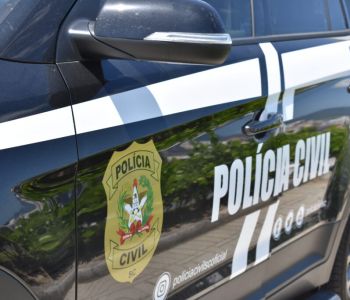 Polícia Civil e Receita Federal realizam fiscalização no Centro de Distribuição dos Correios em Araranguá