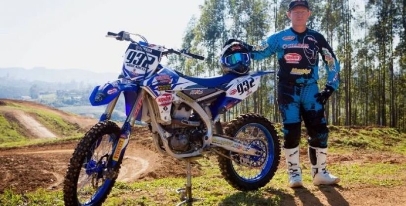 Piloto catarinense Erivelto “Minestra” Nicoladelli morre após acidente durante treino de motocross