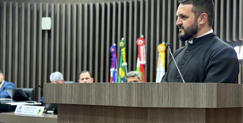Padre Matheus Réus apresenta programação da 47ª Festa em Honra a São Cristóvão