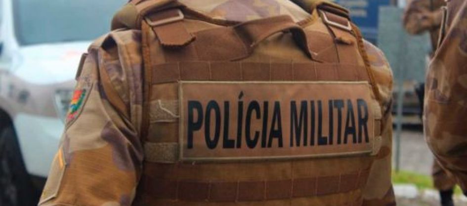 Traficante é preso e quase meio quilo de maconha é apreen...