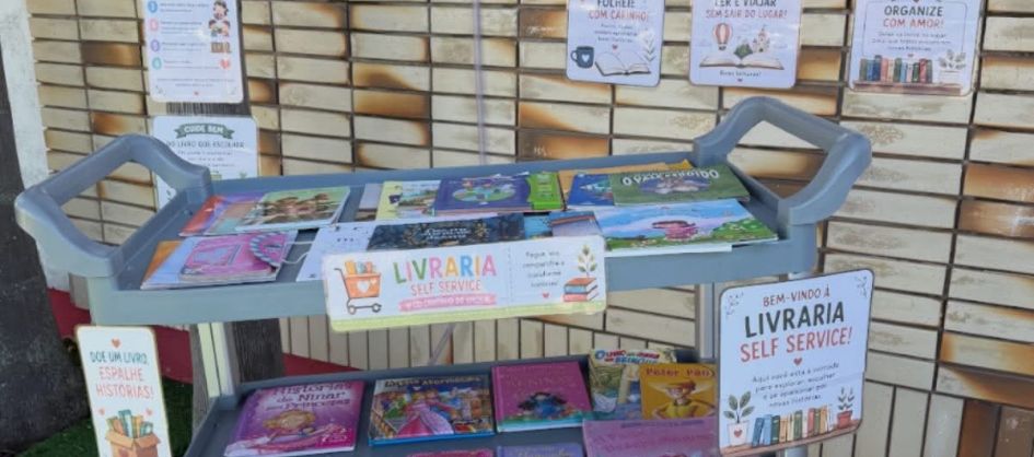 CEI Cantinho do Amor inaugura Livraria Self Service em Arar...