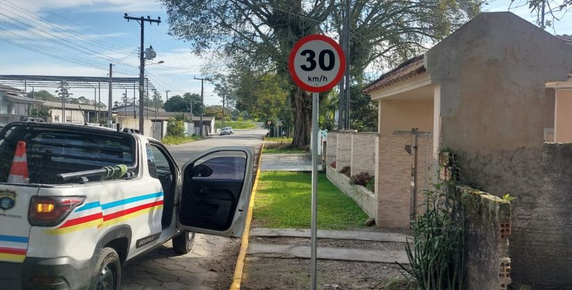 Demutran instala nova sinalização de velocidade na Barranca