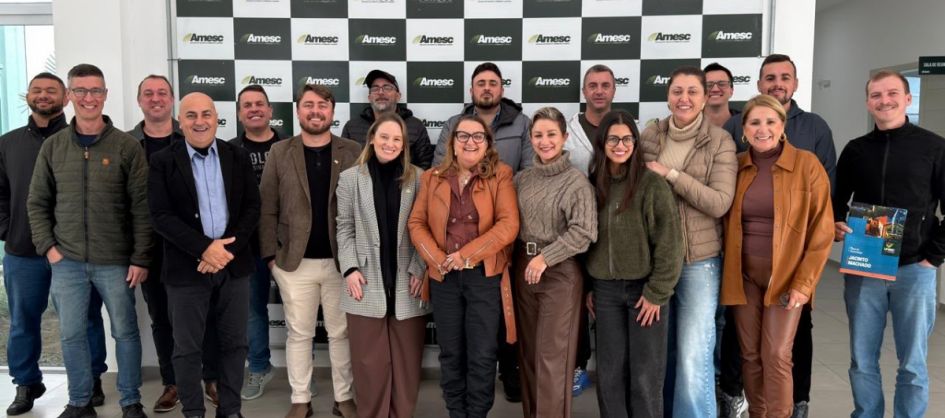 Colegiado de Turismo debate integração regional na sede d...