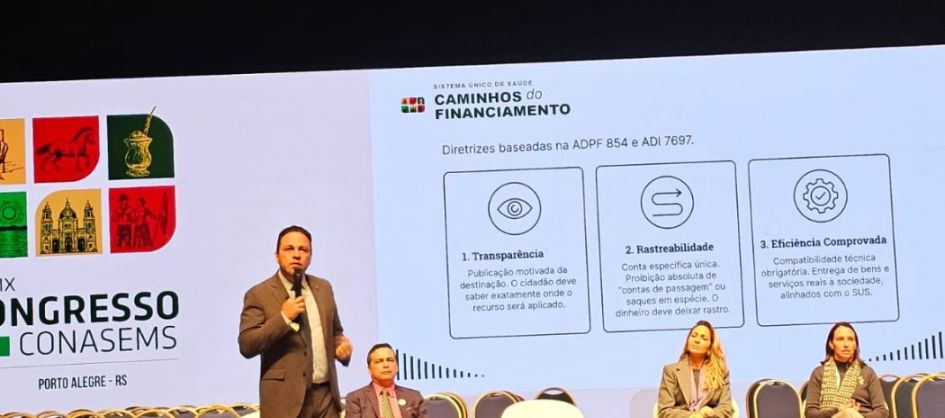 Congresso do CONASEMS reúne representantes de Araranguá