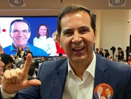 Convenção homologa candidatura de Arlindo Rocha a deputado estadual pelo PT