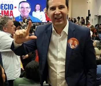 Convenção homologa candidatura de Arlindo Rocha a deputado estadual pelo PT