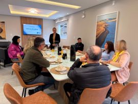 Café com a Presidente fortalece relacionamento com empresários e apresenta soluções da CDL Araranguá