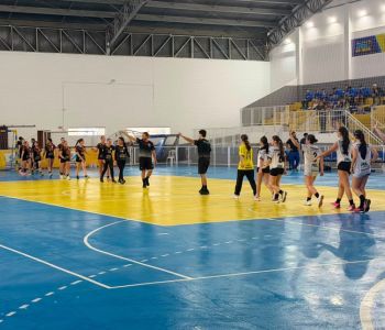 Balneário Arroio do Silva sedia jogos de handebol da Olesc