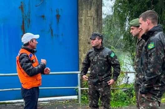 Defesa Civil organiza simulado de emergência com apoio do Exército em Araranguá