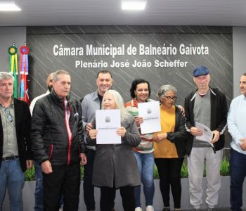 REURB: Prefeitura de Balneário Gaivota entrega 64 matrículas a famílias do Núcleo Balneário do Sol