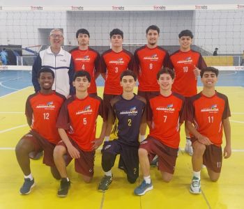 Araranguá avança no futebol e sobe ao pódio no vôlei