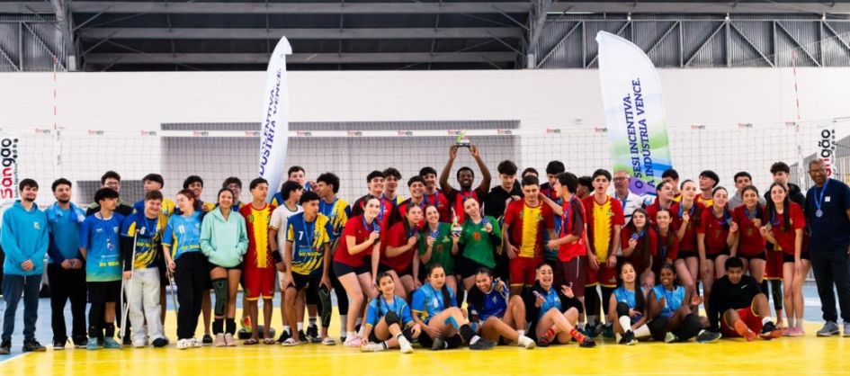 Balneário Arroio do Silva sedia Torneio SESI de Voleibol e...