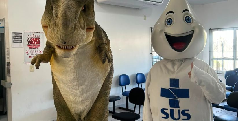 Domingo de vacinação e diversão no Belinzoni Dino Parque
