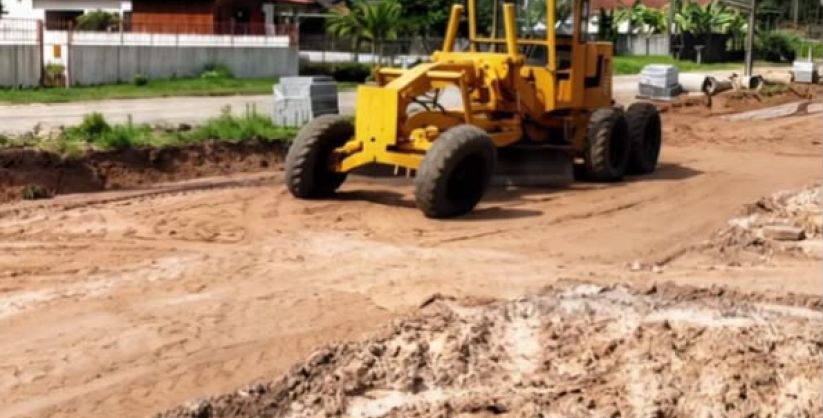 Pavimentação avança na Avenida Bernardino Máximo da Silva