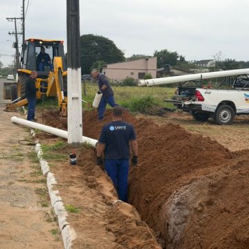 SAMAE de Araranguá amplia em mais de 1,5 mil metros rede de água na área do novo parque industrial