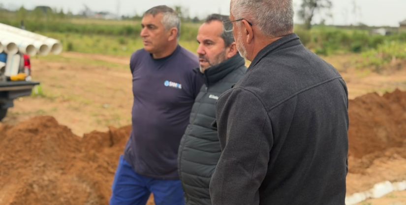 SAMAE de Araranguá amplia em mais de 1,5 mil metros rede de água na área do novo parque industrial