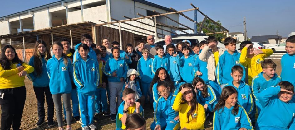 Projeto Patrimônio Histórico Cultural leva estudantes a c...