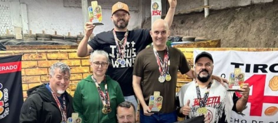 Equipe de Araranguá conquista medalhas e troféus no Campe...