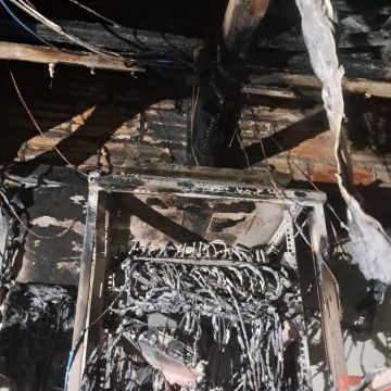 Incêndio atinge sala de TI de supermercado no Centro de Balneário Arroio do Silva