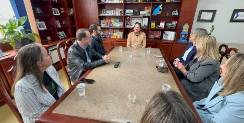 Unesc apresenta Integratur ao prefeito de Araranguá