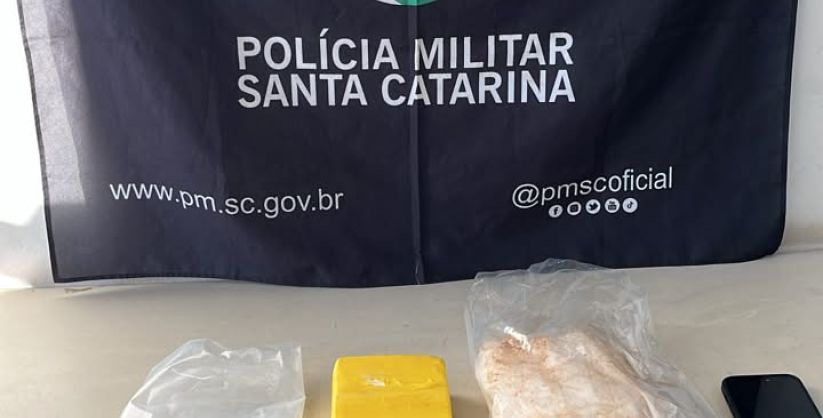 Ação da PM termina com prisão e apreensão de mais de dois quilos de cocaína em Balneário Gaivota