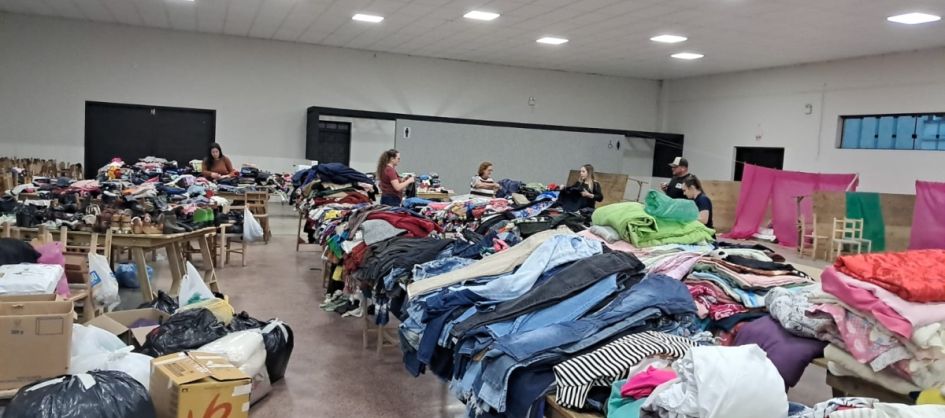 Feriado de trabalho e união em Timbé do Sul após fortes ...