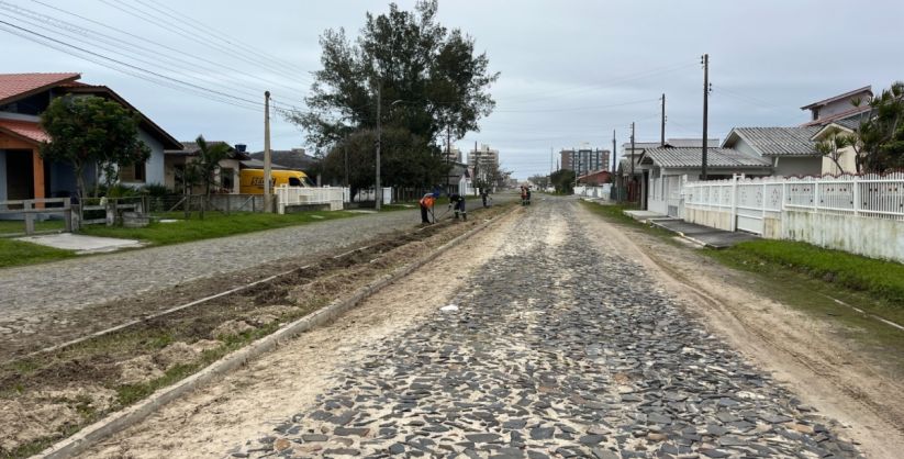 Balneário Arroio do Silva avança com reforma do Terminal Rodoviário e recapeamento da Avenida Antônio Prado