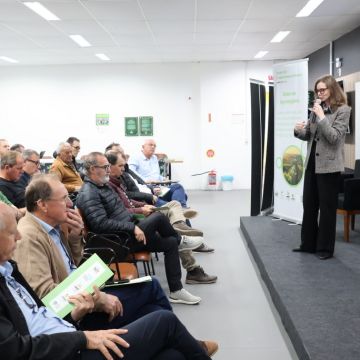 Secretaria de Agricultura de Araranguá participou de debate sobre o agronegócio regional