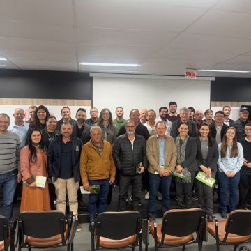 Secretaria de Agricultura de Araranguá participou de debate sobre o agronegócio regional