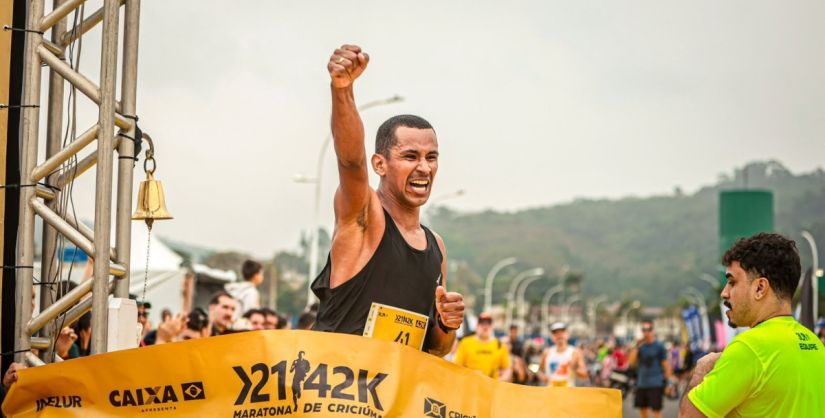 Araranguaense se destaca na maratona em Criciúma