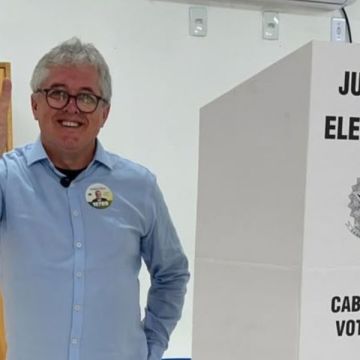 Tiago Zilli vota em Turvo e destaca confiança após campanha