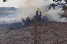 Incêndio atinge residência em Jacinto Machado nesta segunda-feira