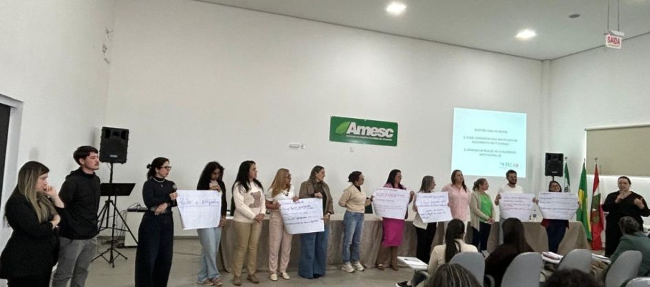 AMESC promove formação para educadores sociais e equipes ...