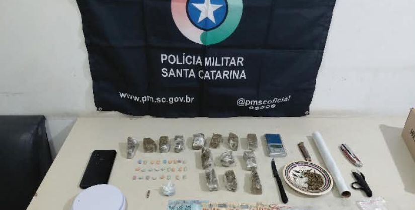 Traficante é preso com maconha e ecstasy em Sombrio