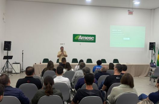 AMESC sedia reunião de trabalho do projeto Avança SC
