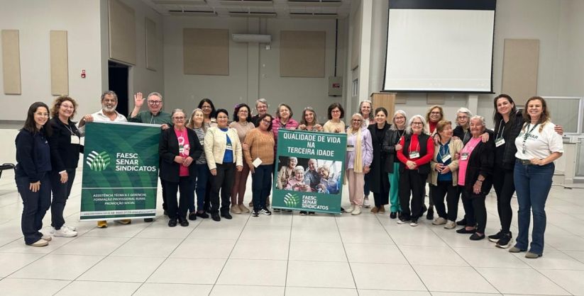 Treinamento aborda qualidade de vida na melhor idade em Araranguá