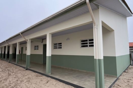 Escola Municipal Jardim Atlântico recebe três novas salas em Balneário Arroio do Silva