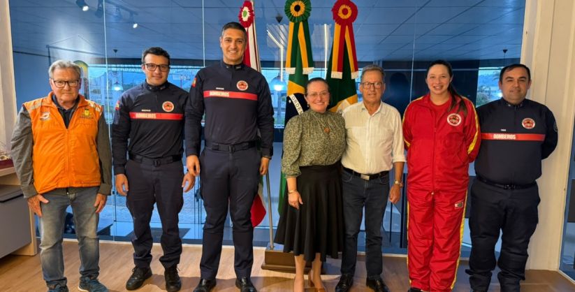 Prefeito de Maracajá recebe novo comando do 17º Batalhão de Bombeiros Militar