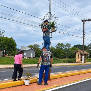 Maracajá mantém trabalho de cuidado e embelezamento dos espaços públicos