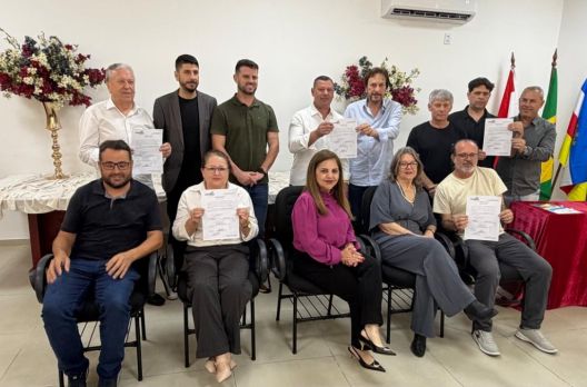 Araranguá anuncia novos investimentos na educação no Dia do Professor