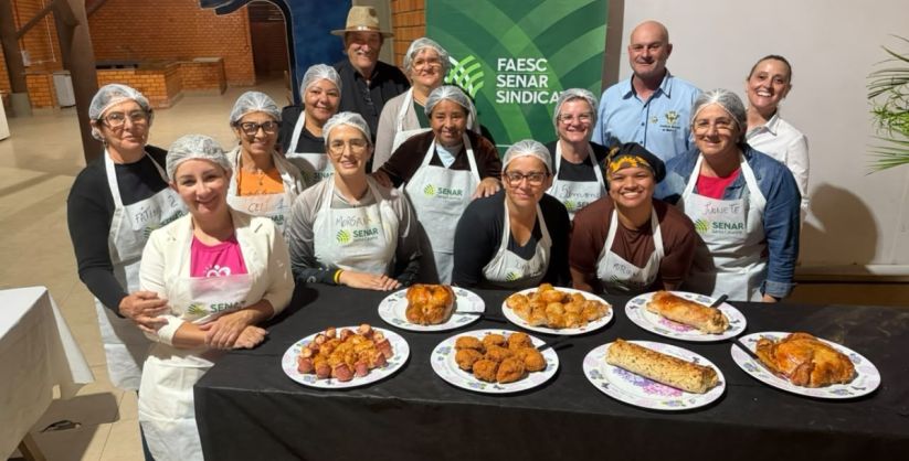 Meleiro promove cursos de gastronomia e hortas escolares