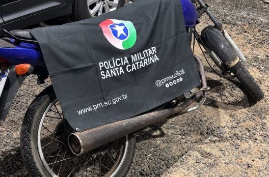 Polícia Militar recupera motocicleta furtada em Araranguá