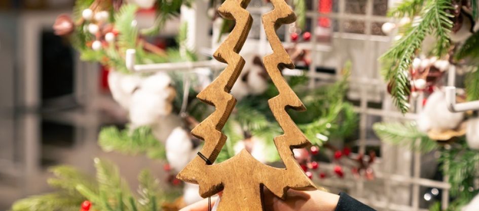 CDL Araranguá lança Concurso Vitrines de Natal com R$ 7,5...