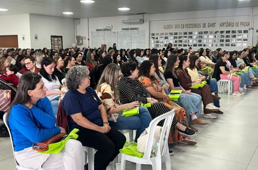 Seminário da Educação Infantil de Sombrio destaca práticas pedagógicas e troca de exp...