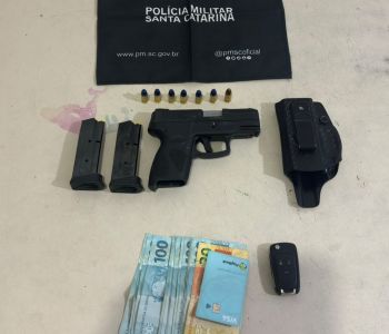 Homem é preso por agredir e ameaçar esposa em Araranguá