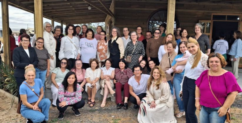 Grupo terapêutico promove encontro de acolhimento e saúde mental em Araranguá